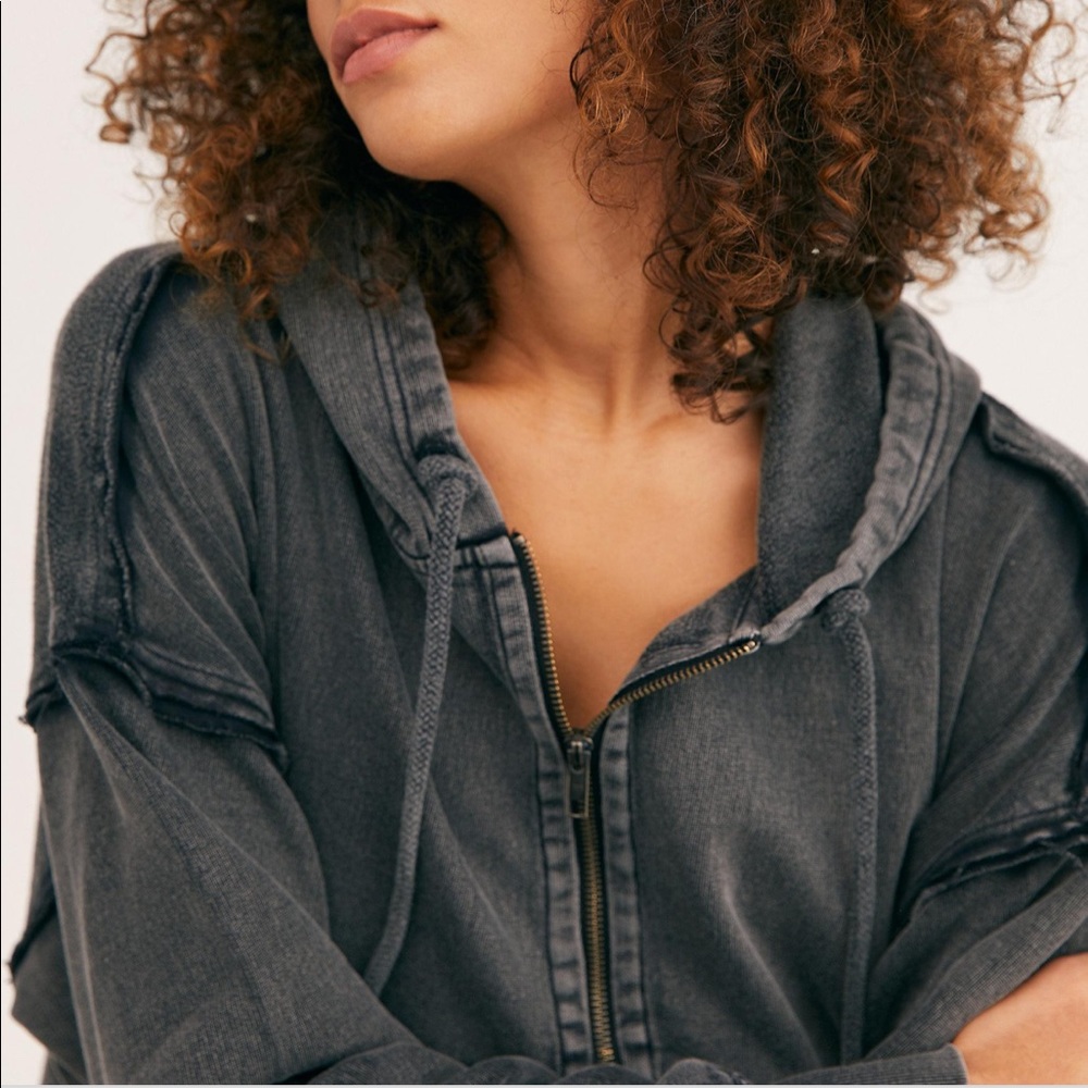 βοΈ WE THE FREE Sunny Side Pullover sz L - Picture 3 of 8